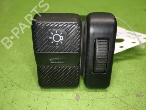 Used Headlight switch VW POLO II (86C, 80) 1.0 (45 hp) 29622105