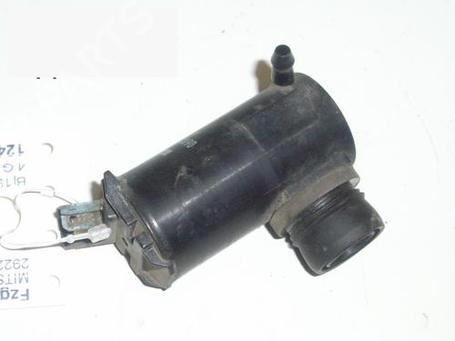 Used Washer pump MITSUBISHI COLT IV (CA_A) 1.3 GLi 12V (CA1A) (75 hp) 14701430