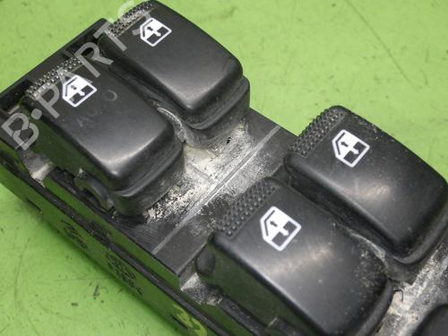 Left front window switch KIA SORENTO I (JC) 2.5 CRDi 4WD | BP37432268I27 - Image 3