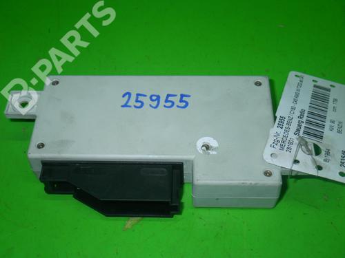 Bilradio MERCEDES-BENZ C-CLASS (W202) C 180 (202.018) (122 hp) 6369375
