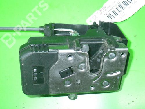 Used Front left lock OPEL ZAFIRA A MPV (T98) 2.0 DTI 16V (F75) (101 hp) 6663507