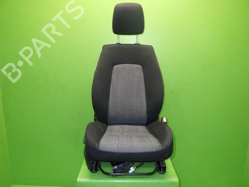 Sæde højre fortil KIA CEE'D Hatchback (ED) 1.6 CVVT (125 hp) 30629271