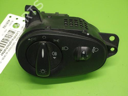 Comutador FORD FOCUS I (DAW, DBW) 1.6 16V (100 hp) 17643287