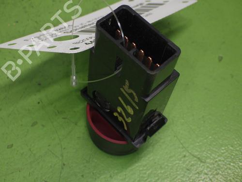 Warning switch KIA SORENTO I (JC) 2.5 CRDi 4WD | BP37432277I22 - Image 2