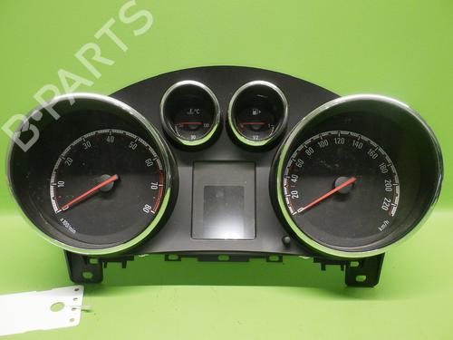 Used Instrument cluster OPEL MERIVA B MPV (S10) 1.4 (75) (120 hp) 31140305