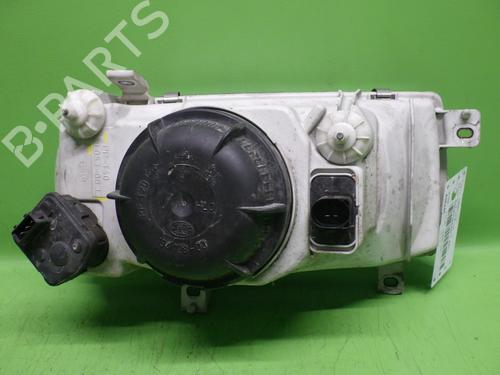 Right headlight VW VENTO (1H2) 1.8 | BP30331930C29