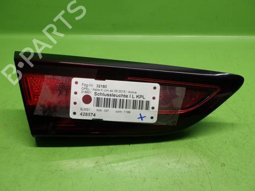 Venstre baglygte bagklap OPEL ASTRA K (B16) 1.2 Turbo (68) (145 hp) 28050480