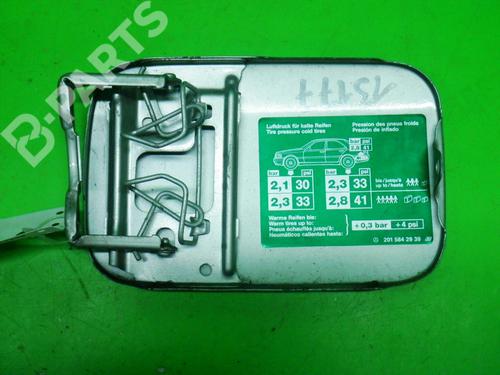 Used Fuel flap MERCEDES-BENZ C-CLASS (W202) C 180 (202.018) (122 hp) 6432653