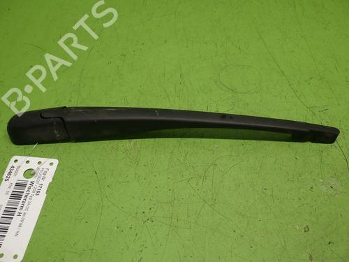 Used Rear windshield wiper arm PEUGEOT 206 Hatchback (2A/C) 1.4 i (75 hp) 29622094
