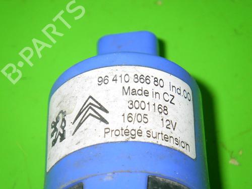 Washer pump PEUGEOT 407 SW (6E_, 6D_) 2.0 HDi 135 | BP14716391E24 
