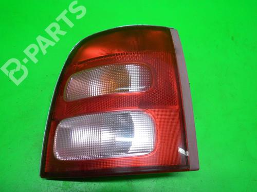Used Right taillight NISSAN MICRA II (K11) 1.4 i 16V (82 hp) 6659260