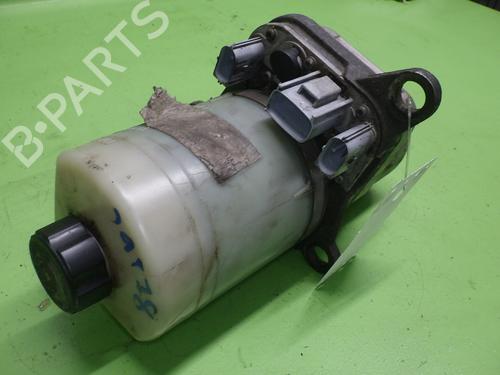 Used Steering pump Steering pump FORD FOCUS II (DA_, HCP, DP) 1.6 TDCi (109 hp) 35718117 35718117