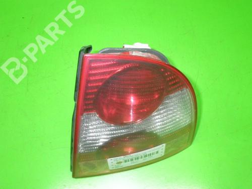 Right taillight VW PASSAT B5.5 (3B3) 2.5 TDI | BP6645055C35 