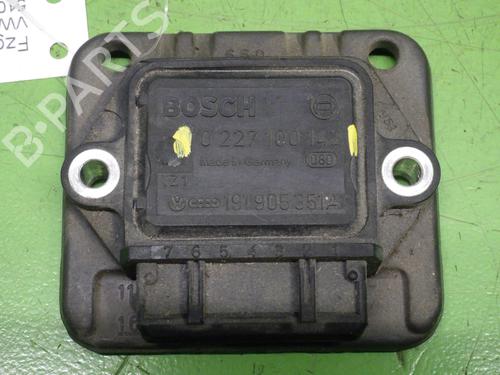Used Electronic module VW GOLF I Cabriolet (155) 1.8 (98 hp) 29579402