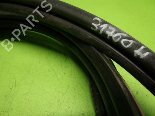 Rubber door seal OPEL CROSSLAND X / CROSSLAND (P17, P2QO) 1.5 Turbo D (75) | BP27601470C142 