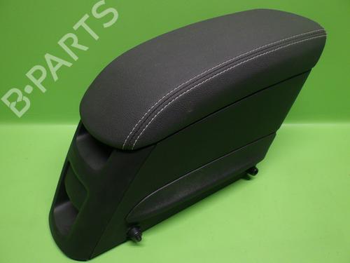 Apoio de Braço / Consola central OPEL MERIVA B MPV (S10) 1.4 (75) (120 hp) 31140334