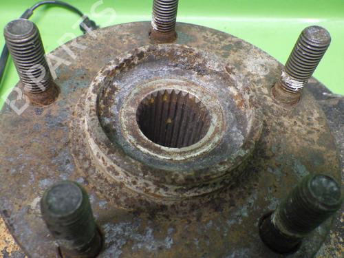Right front steering knuckle MITSUBISHI OUTLANDER II (CW_W) 2.2 DI-D 4WD | BP24458435M26 