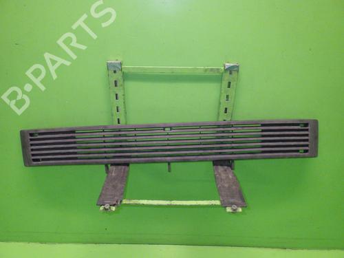 Used Grille Grille 37226868 37226868