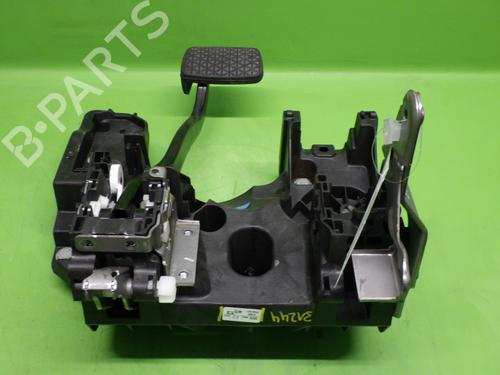 Used Pedal OPEL INSIGNIA A Sports Tourer (G09) 2.0 Turbo 4x4 (35) (220 hp) 19162720