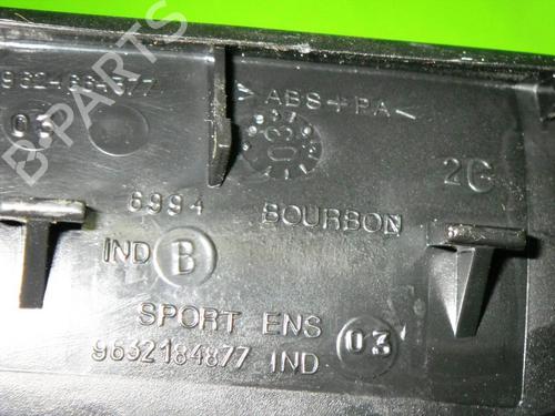 Air vent PEUGEOT 206 Hatchback (2A/C) 1.6 16V | BP14716124I21 