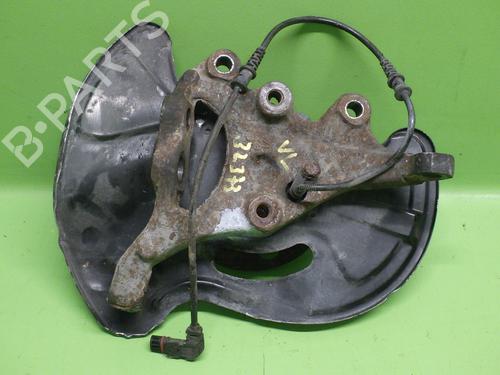 Used Left front steering knuckle Left front steering knuckle MERCEDES-BENZ C-CLASS Coupe (CL203) C 230 Kompressor (203.747) (197 hp) 33970928 33970928