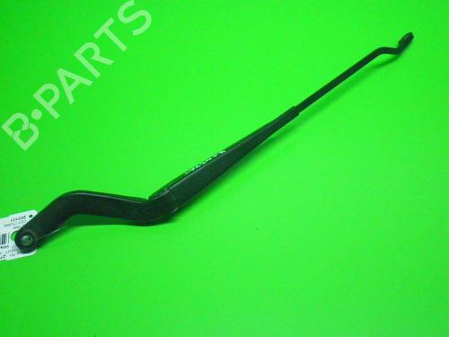 Used Front windshield wiper arm PEUGEOT 106 II (1A_, 1C_) 1.0 i (45 hp) 14719253