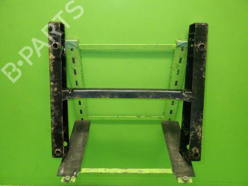 Used Electronic module Electronic module VW CADDY III Box Body/MPV (2KA, 2KH, 2CA, 2CH) 1.9 TDI (105 hp) 33330886 33330886