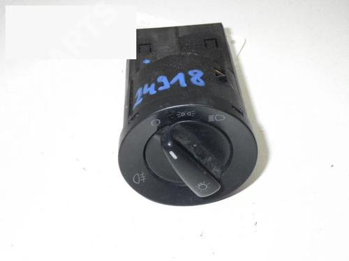Used Headlight switch VW POLO (6N2) 1.4 (60 hp) 6351370