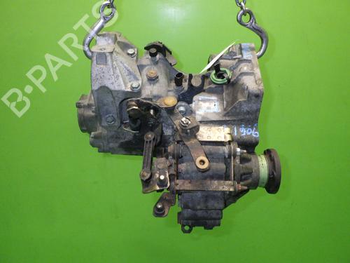 Cambio manuale VW GOLF IV Variant (1J5) 1.4 16V (75 hp) 32004594