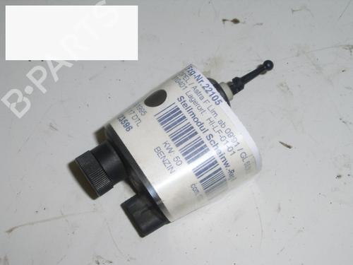 Used Headlight adjuster motor OPEL ASTRA F Hatchback (T92) 1.7 TD (F08, M08, F68, M68) (68 hp) 14701379
