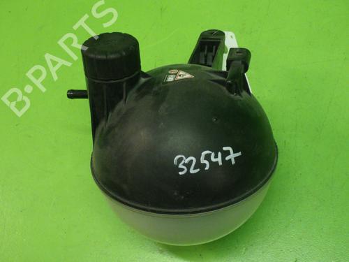 Used Expansion tank Expansion tank 38257264 38257264