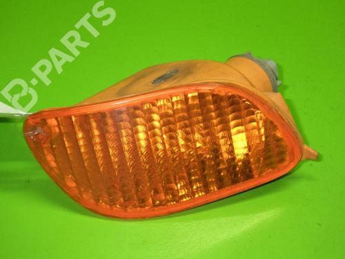 Used Left front indicator FORD FOCUS I Turnier (DNW) 1.8 Turbo DI / TDDi (90 hp) 6659487