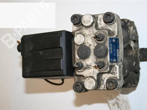 Used ABS pump OPEL OMEGA A (V87) 2.0 i (F19, M19, N19) (115 hp) 6400904