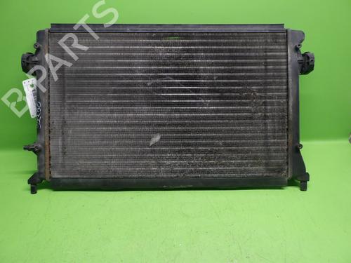 Used Water radiator VW TOURAN (1T1, 1T2) 2.0 EcoFuel (109 hp) 29016928