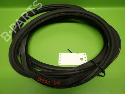 Used Rubber door seal VW POLO V (6R1, 6C1) 1.6 TDI (90 hp) 23084492