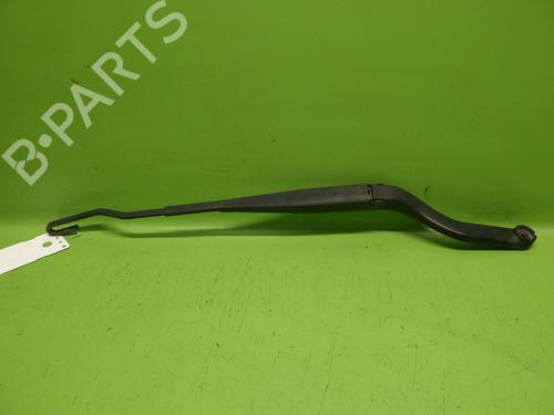 Used Front windshield wiper arm Front windshield wiper arm 37285395 37285395