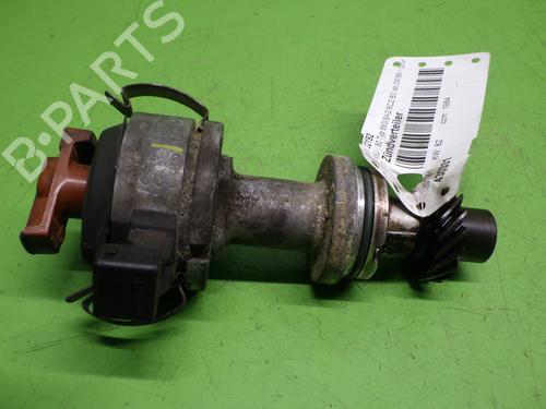 Used Ignition distributor AUDI 80 B3 Saloon (893, 894, 8A2) 2.0 E (112 hp) 27976704