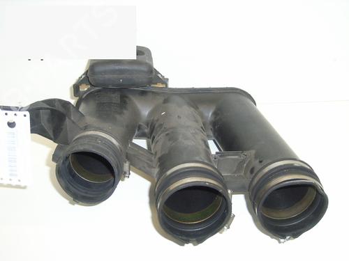Used Intake manifold OPEL OMEGA B Estate (V94) 2.6 V6 (F35, M35, P35) (180 hp) 14701392