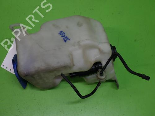 Windscreen washer tank VW GOLF IV (1J1) 2.0 | BP25730907C113 