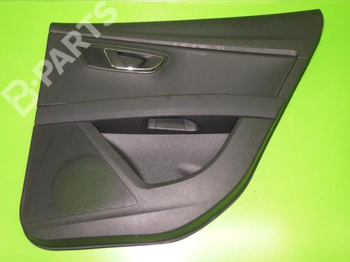 Bekleding achter rechts SEAT LEON ST (5F8) 2.0 TDI (150 hp) 6642017