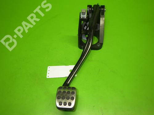 Used Break pedal MERCEDES-BENZ B-CLASS Sports Tourer (W246, W242) B 180 (246.242) (122 hp) 8810483