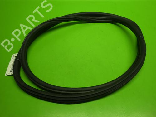 Used Rubber door seal BMW 1 (F20) 116 i (109 hp) 14735764