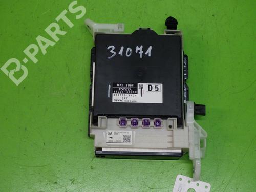 Used Control unit TOYOTA PRIUS (_W5_) 1.8 Hybrid (ZVW50_, ZVW51_) (98 hp) 11822886