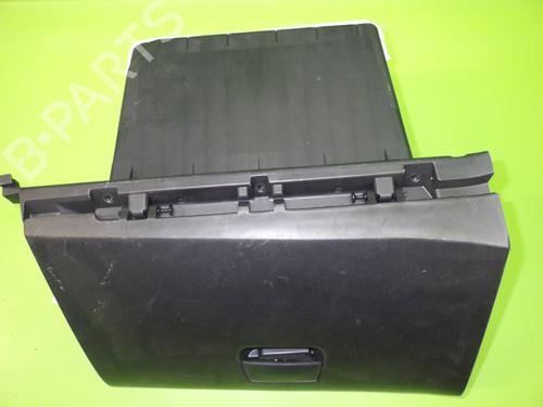 Used Glove box KIA RIO III (UB) 1.4 CVVT (109 hp) 15634665