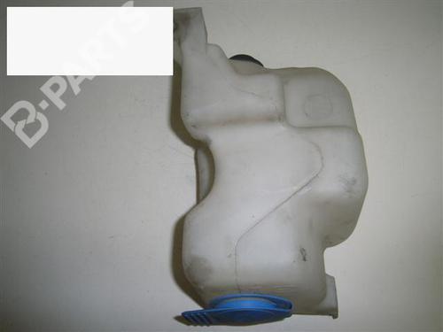 Used Windscreen washer tank VW GOLF IV (1J1) 1.4 16V (75 hp) 6401324