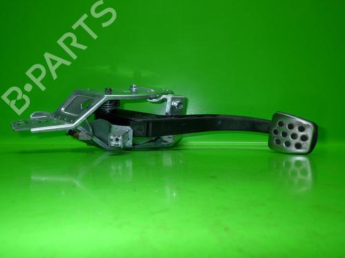 Used Clutch pedal OPEL ASTRA H Estate (A04) 1.6 (L35) (116 hp) 14711259