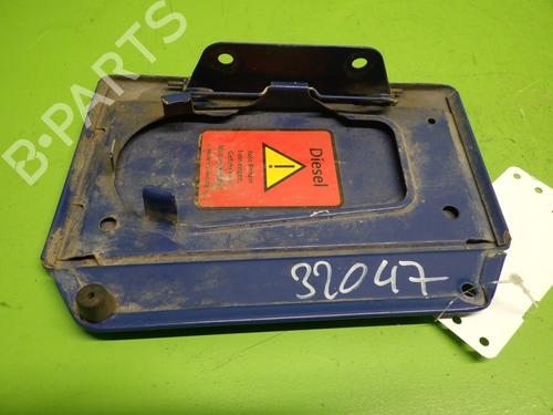 Fuel flap MERCEDES-BENZ SPRINTER 2-t Platform/Chassis (B901, B902) 208 CDI (901.611, 901.612, 901.621, 902.611, 902.612,... | BP28284696C131 