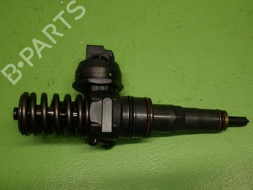 Inyector VW GOLF IV (1J1) 1.9 TDI (101 hp) 31843073