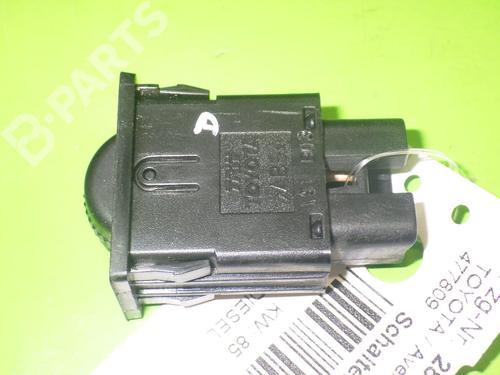Switch TOYOTA AVENSIS Estate (_T25_) 2.0 D-4D (CDT250_, CDT250R) | BP6395763I30 