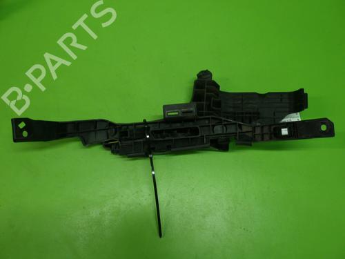 Used Front bumper bracket Front bumper bracket OPEL INSIGNIA B Sports Tourer (Z18) 2.0 CDTi (35) (174 hp) 33893798 33893798